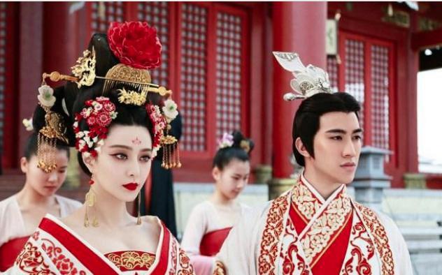 武则天开挂的人生，也在于她善于利用小人