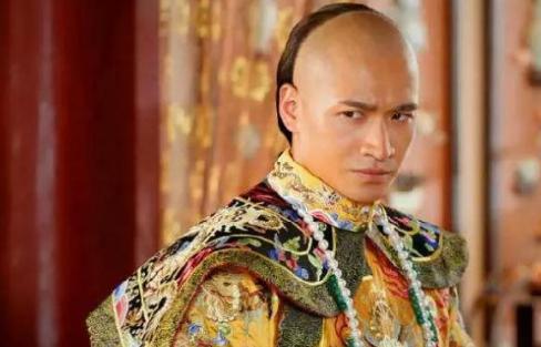 雍正当亲王是和蔼可亲,为何登上皇位之后性情大变