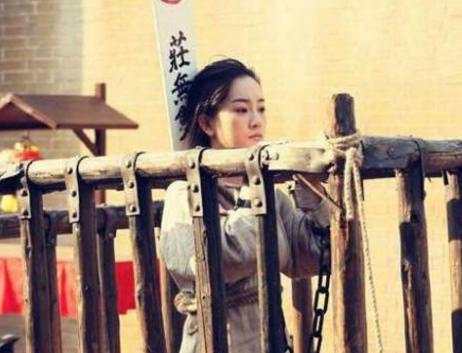 清朝时期的披甲人到底是什么地位呢 为何犯人都要去给他们会当奴隶呢