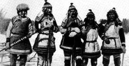 清朝时期的披甲人到底是什么地位呢 为何犯人都要去给他们会当奴隶呢