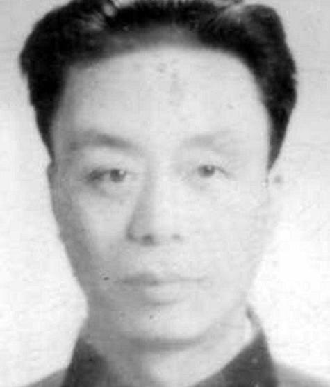 艾青和第二任妻子之间发生了什么