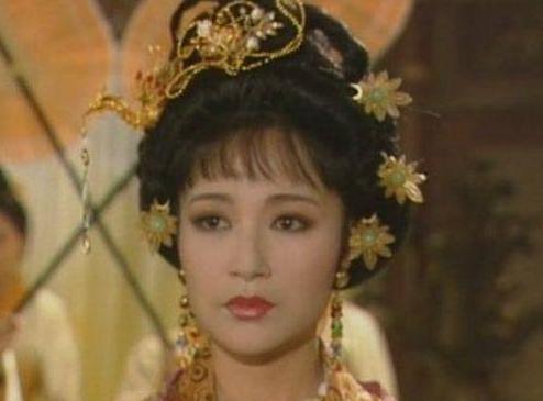 唐高宗在位时,荣国夫人处于什么样的地位