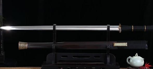 汉剑和唐刀,谁才是中国历史上兵器的巅峰