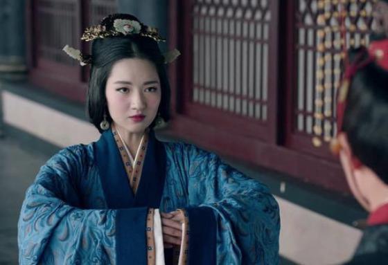 汉献帝两次谋杀曹操,这两次为何都没成功