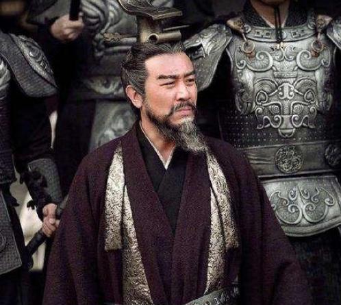 汉献帝两次谋杀曹操,这两次为何都没成功