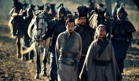 历史上的八阵图是什么样的 真的有演艺中的那么神奇吗