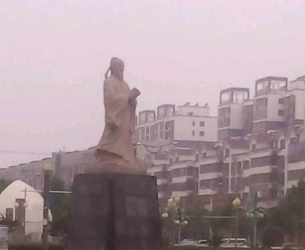 王禹偁在政治及文学上的主张是什么 他的词和诗歌提倡哪些