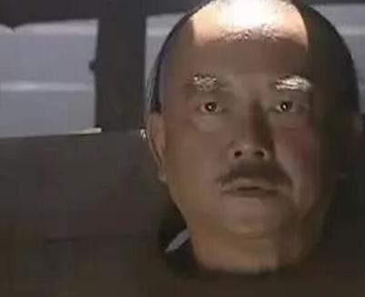 和珅临死前对隔壁囚犯说:你若是不死,出去后帮我办一件事