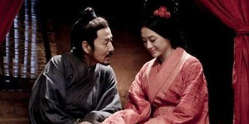 项羽分裂各国以削弱诸侯,刘邦则联合诸侯为击败项羽,恢复了战国格局?