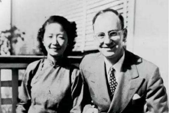 民国才女张充和：不在乎饮食，但毛笔一定要最好的