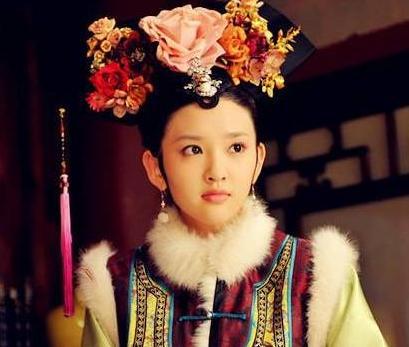 甄嬛传中富察贵人身世最高 受太后娘娘的青眼的沈眉庄第三