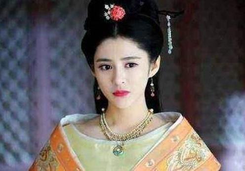 她是心肠歹毒的唐朝第一美人,不但称哥哥为奴才,还毒害亲生父亲?