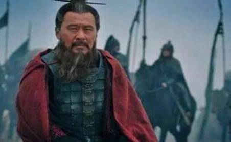 此人谋略胜过司马懿，曹丕想用却被曹操处死