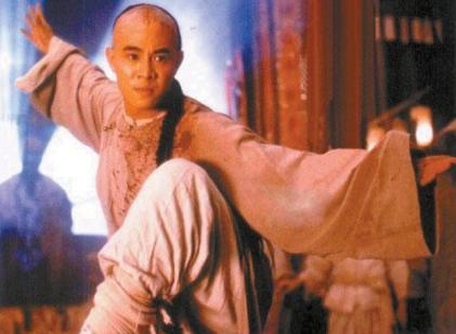 历史上这个人是否真实得存在黄飞鸿这个人吗 他到底是什么死的