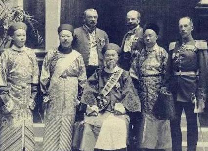 清朝连几十万的太平天国都打败了 为何还被几万人推翻呢