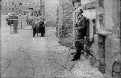 有关于柏林墙背后的8个小故事 这些故事分别是什么样的