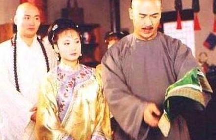 古代皇帝出宫了 他们一般用什么证明自己呢