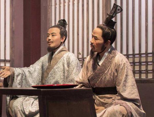 齐襄公去世以后，皇位是谁来继承的