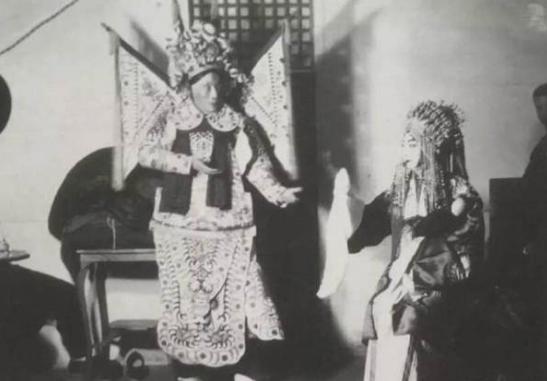 现代京剧代表人物之一:尚小云16岁就和众多名角同台演出