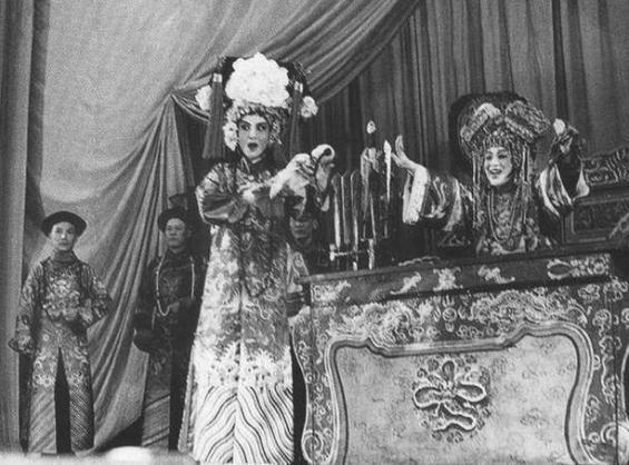 现代京剧代表人物之一:尚小云16岁就和众多名角同台演出