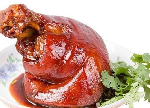 朱元璋欲杀沈万三指着猪蹄问这是啥菜