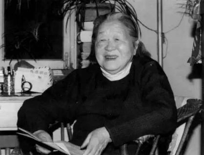 中国的居里夫人王明贞 一生无子都奉献给物理学领域