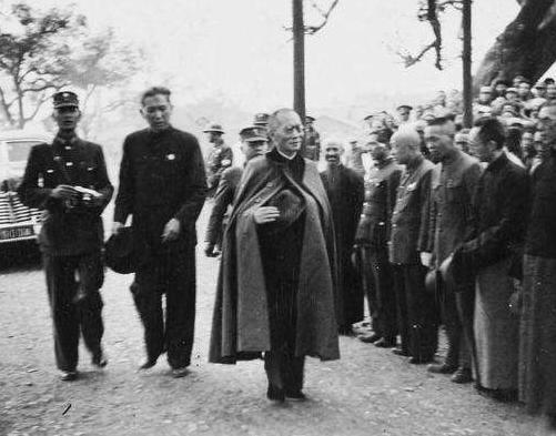 云南经济落后，为何滇军的装备却是国内一流