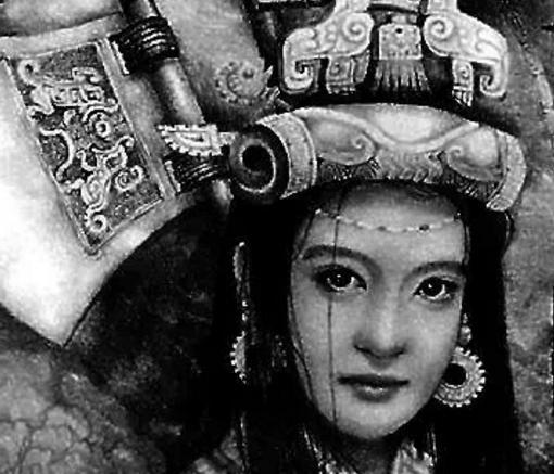 神话传说中的一位女战神，直到发现陵墓才知道是真的