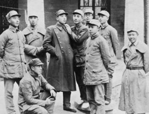 杜义德跟王近山是什么关系