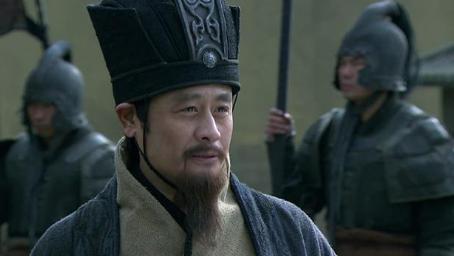 诸葛亮手中掌握权力 为何他没有像曹操一样呢