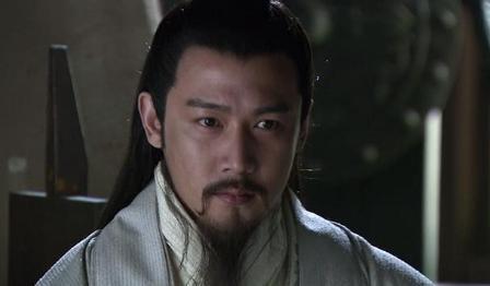 诸葛亮手中掌握权力 为何他没有像曹操一样呢