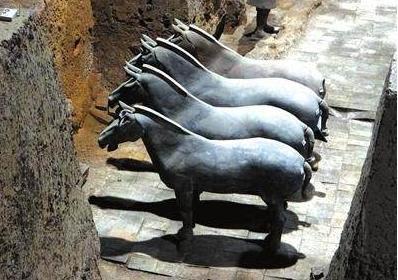 铜车马指的是什么 其历史价值有多大呢