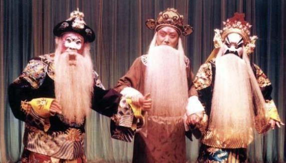 京剧"四大须生"之首的马连良有多厉害