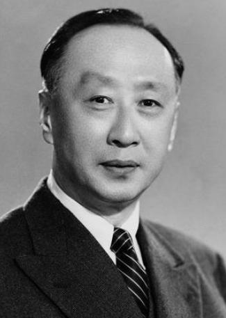 京剧"四大须生"之首的马连良有多厉害