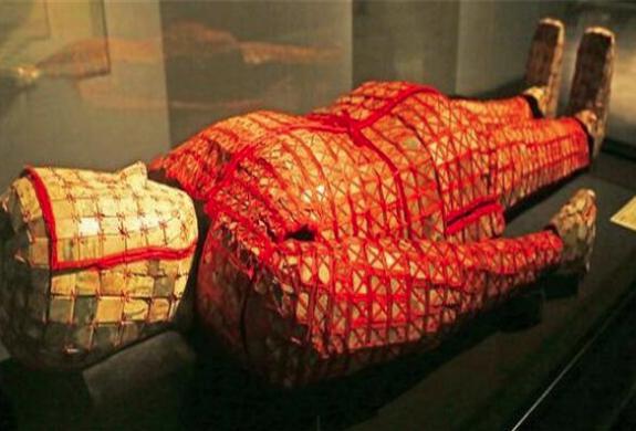 揭秘：秦始皇的儿子扶苏，为何世人都叫他公子扶苏