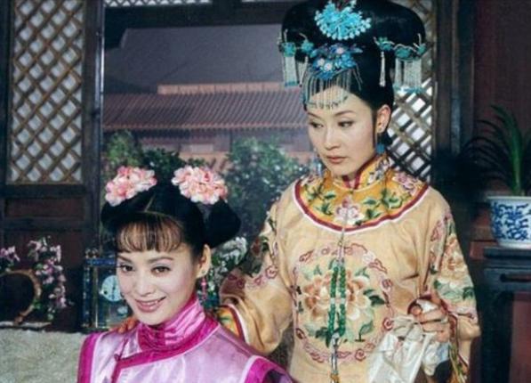 孝庄是开国皇后，为何两个侄女却比她更有名