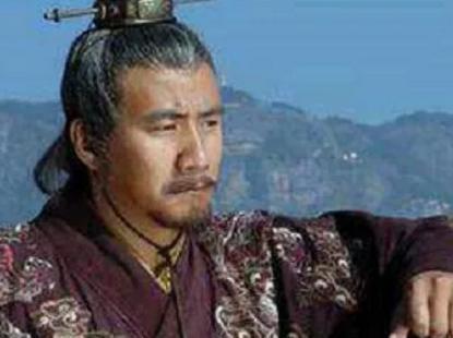 皇帝赏赐宫女，大臣竟挥刀自宫主动做太监