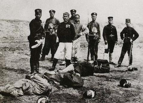 晚清的中国有多封闭，照相机会摄取人的灵魂