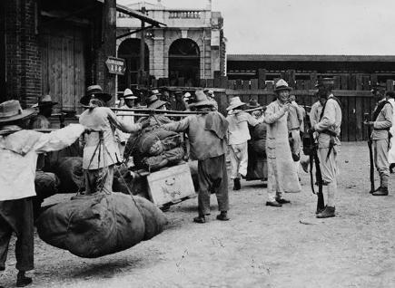 晚清的中国有多封闭，照相机会摄取人的灵魂