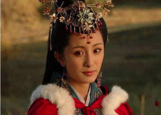 王昭君:被误以为貌丑而被逼远嫁匈奴,两任丈夫是亲生父子