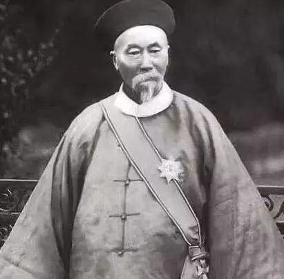 清朝时期的中堂指的是什么 什么样的人才有资格呢