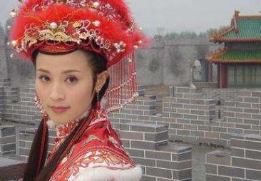 皇太极生命中最重要的两个女人,孟古哲哲带着遗憾撒手人寰，另一个却悠闲自在