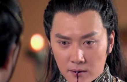 得知杨雪舞成为帝宇文邕的妃子 兰陵王是什么样的心情