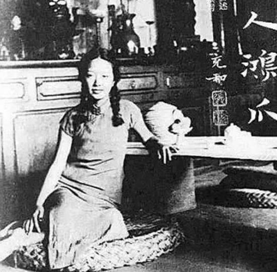 张充和年轻的时候有多好看