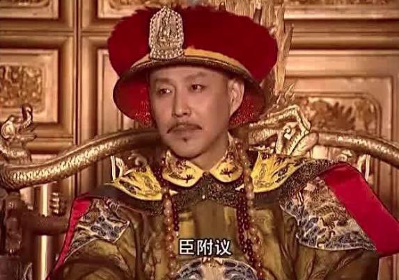 大师说皇孙命犯桃花，皇帝：立他为储君