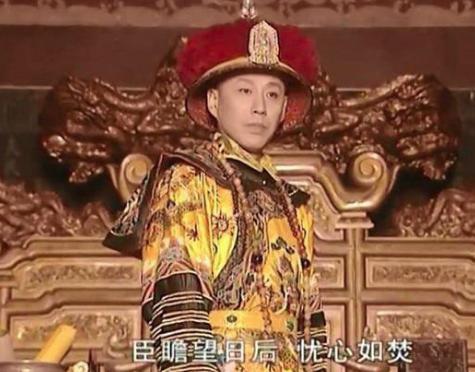 大师说皇孙命犯桃花，皇帝：立他为储君