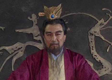 刘邦仅七年就坐上皇位,曹操穷尽一生却只能三分天下