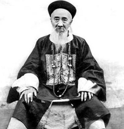 张之洞到底送了慈禧什么东西 为何慈禧睡觉都抱着睡觉呢