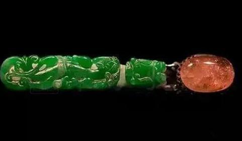 张之洞到底送了慈禧什么东西 为何慈禧睡觉都抱着睡觉呢