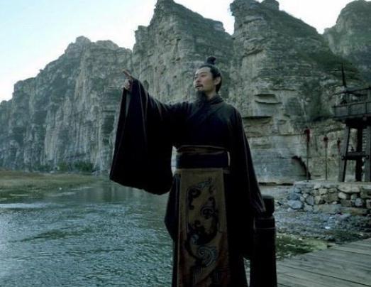 江东最杰出的政治家,鲁肃伟大又可怜的一生